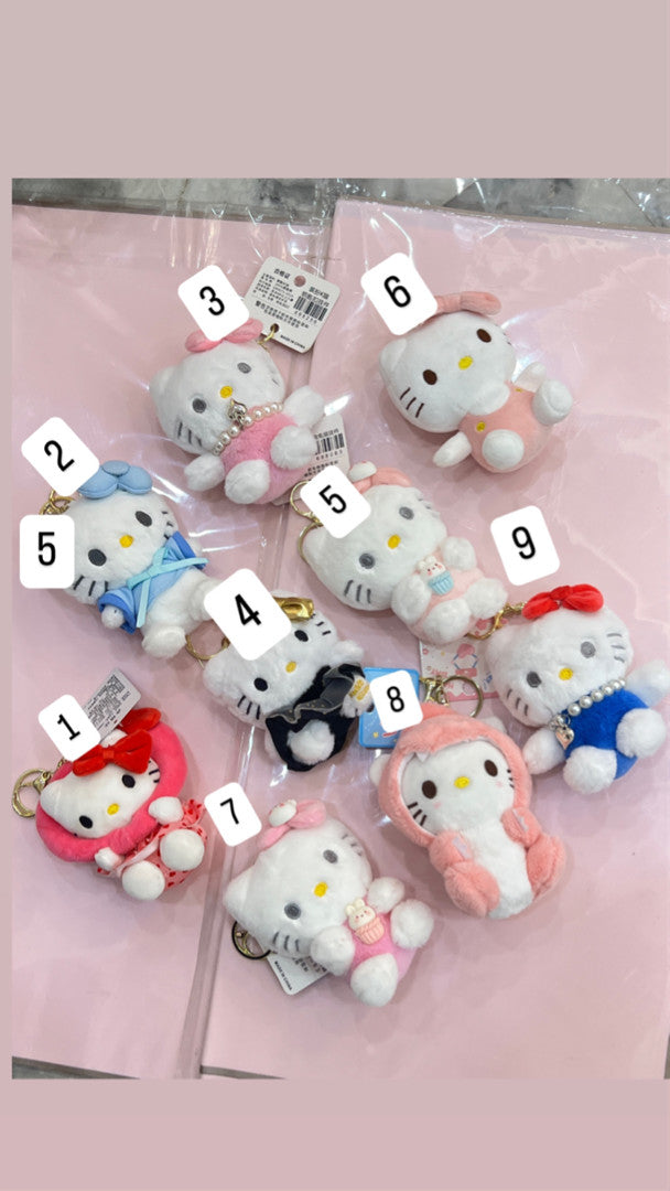 Hello Kitty - Plushie Keychains